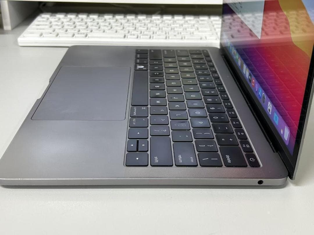 Macbook Pro Late 2016 13inch i7 16/256 ②