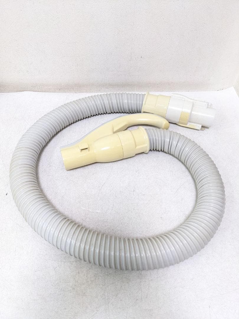 HITACHI CV-SU8 サイクロン式掃除機 2012年製