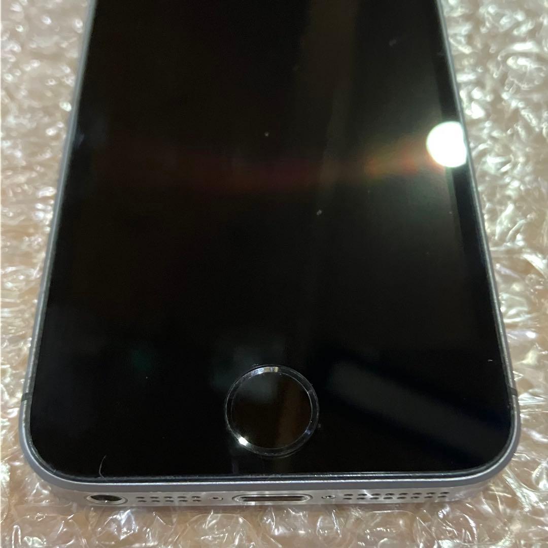 iPhone SE 32GB SIMフリー