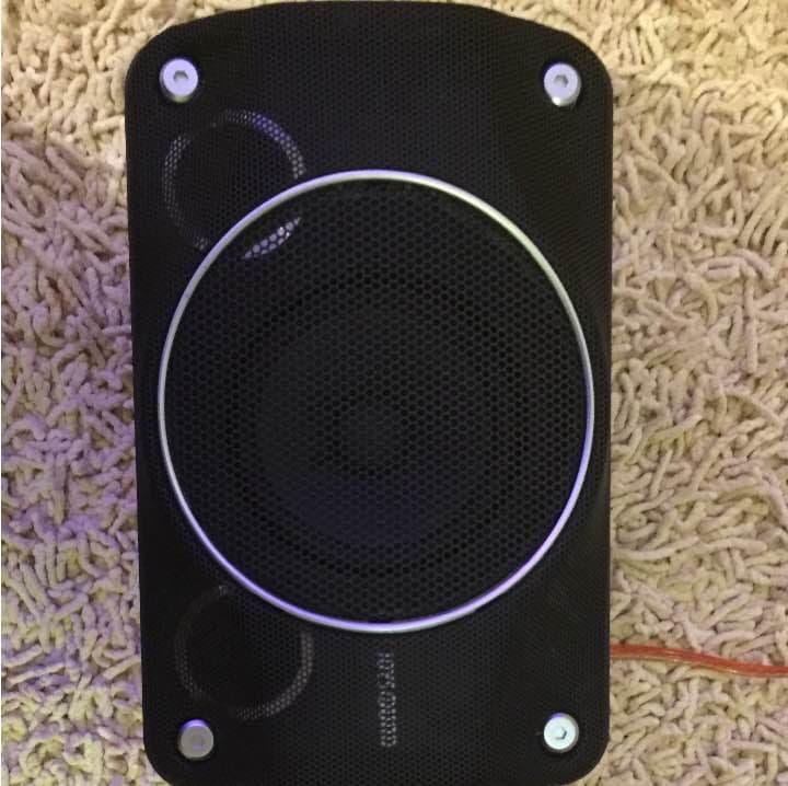 カラオケスピーカー