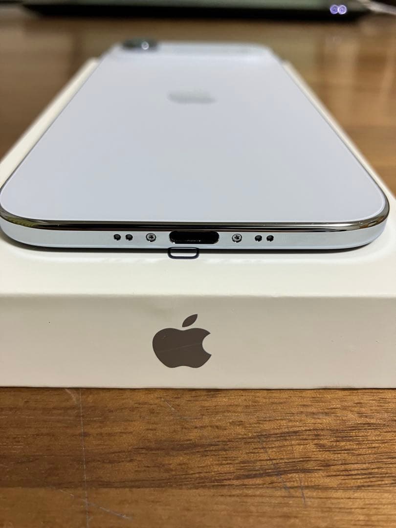 iPhone Air 256GB スカイブルー SIMフリー Apple