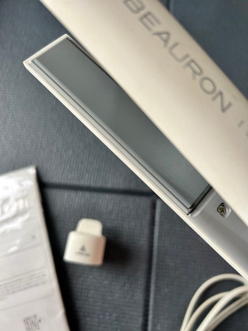 ヘアビューロン リュミエリーナ ストレート ヘアアイロン 《動作良好》