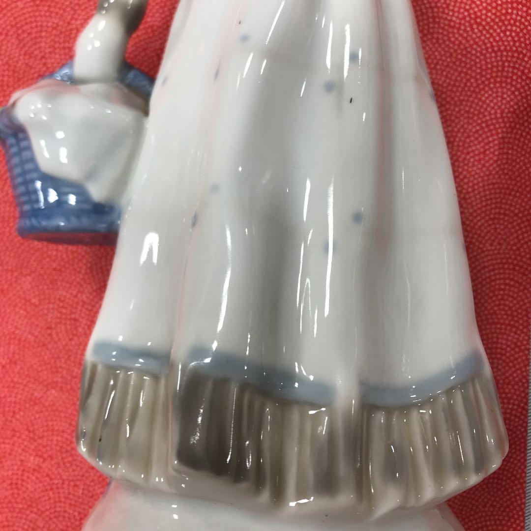 スペイン製　リヤドロ　かわいい陶器置物