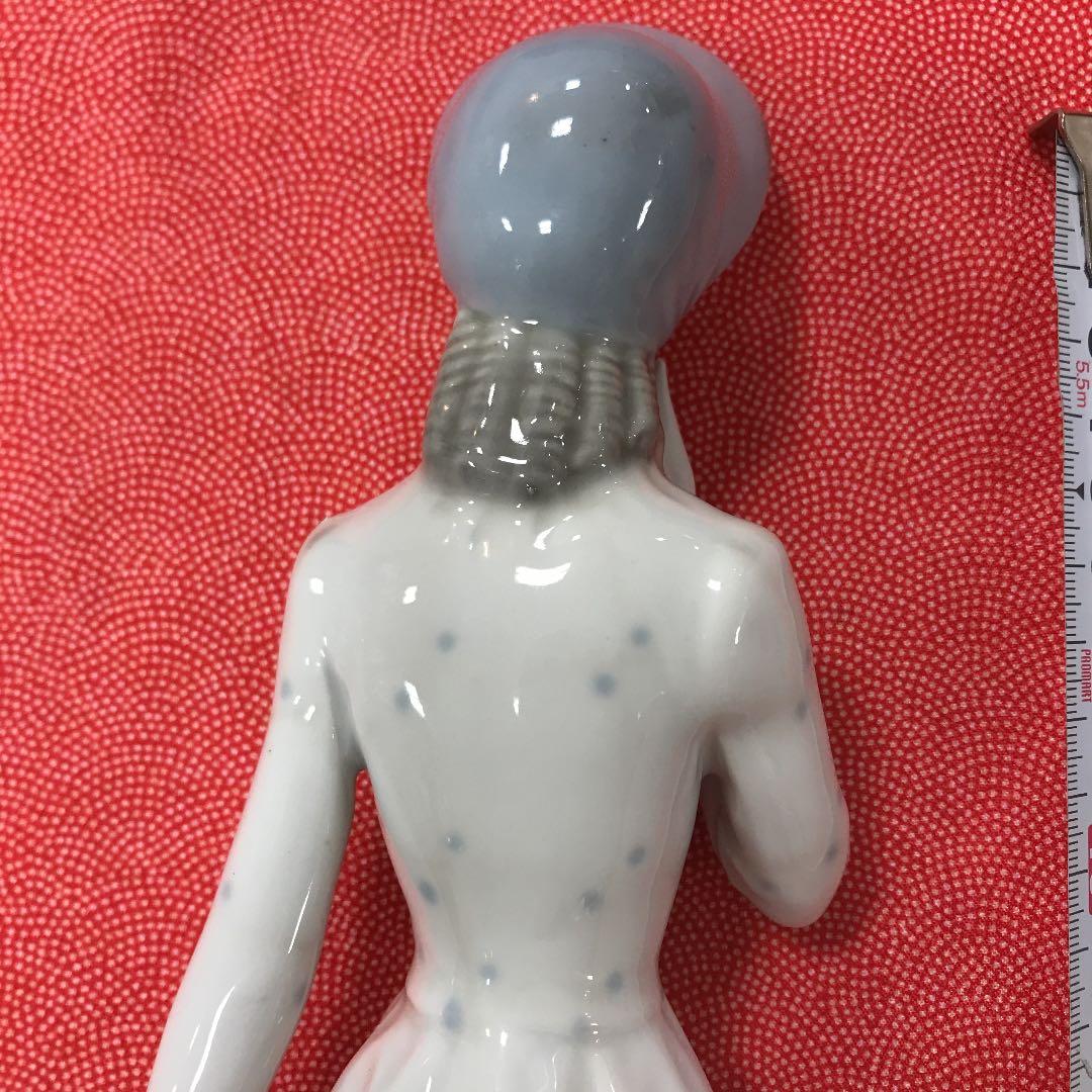 スペイン製　リヤドロ　かわいい陶器置物