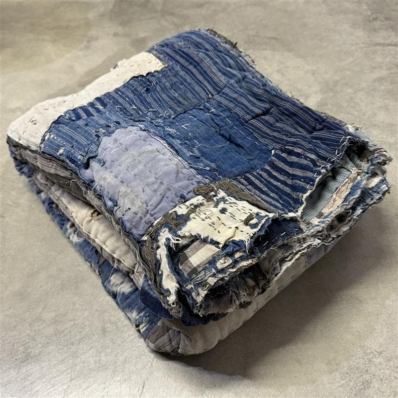 古布 木綿 藍染 刺子 継ぎ接ぎ 襤褸 ⑨ 4幅 縦112cm 横123cm