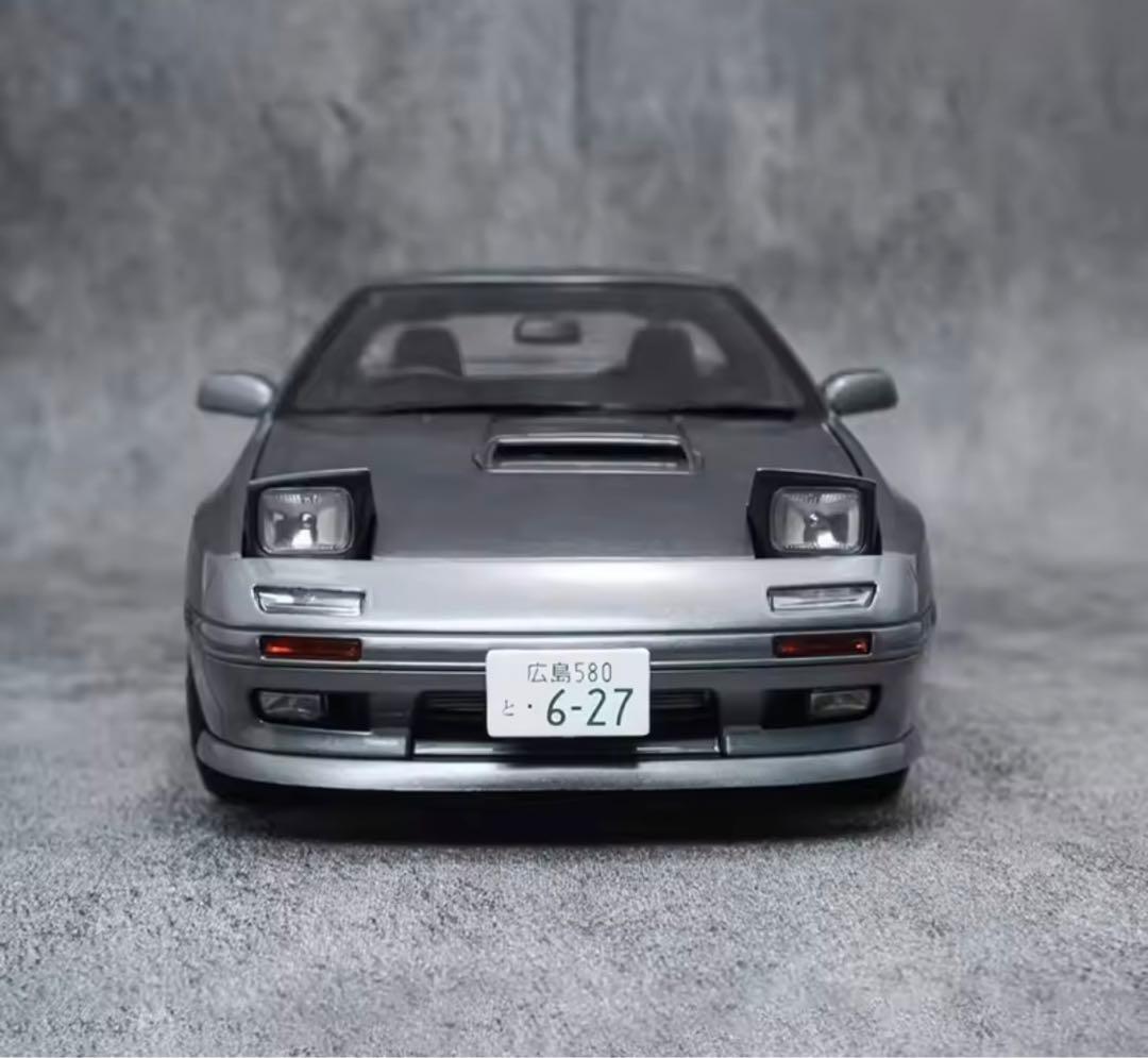 Mazda FC RX-7 1/18スケール ミニカー グレー