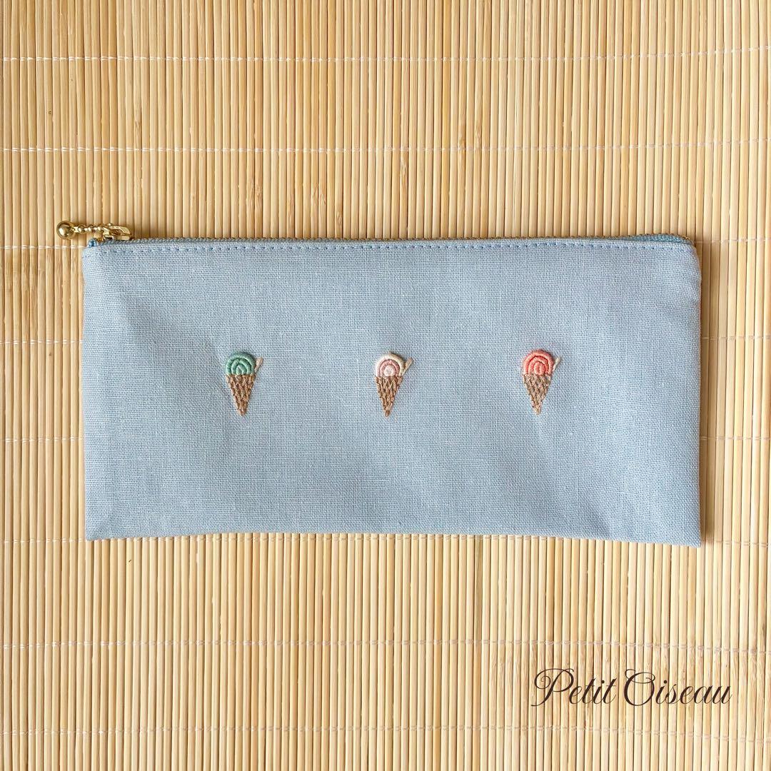 n＊　スカラップ　レッスンバッグ　ティッシュケース　ポーチ　手刺繍　お受験