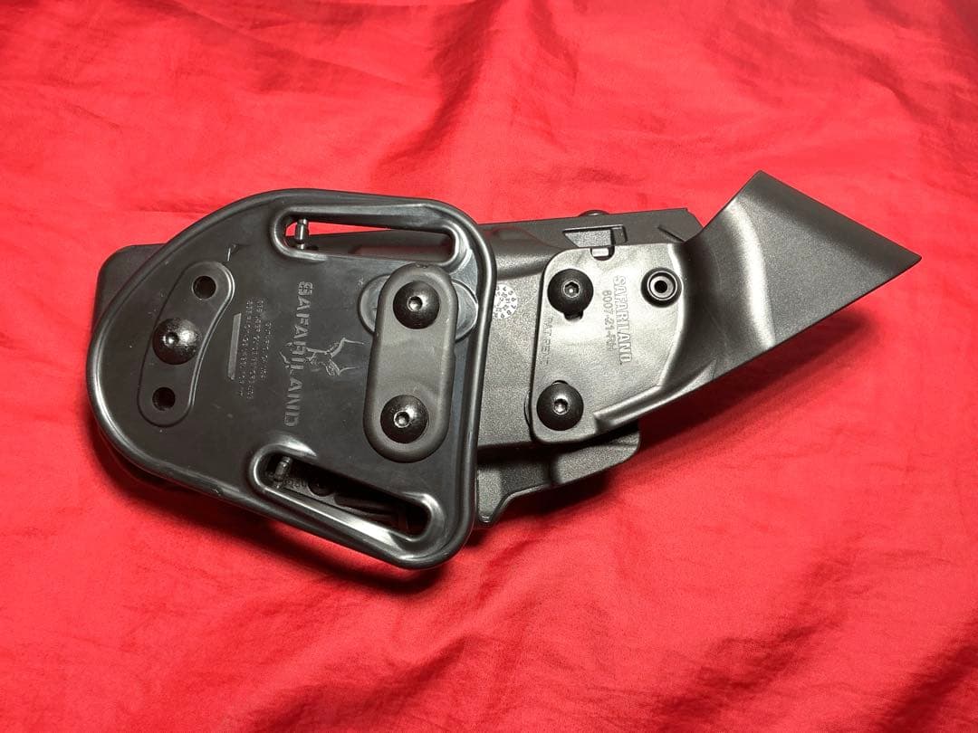 サファリランド製　実物SIG P320/M17用7378ホルスター　右用　中古品