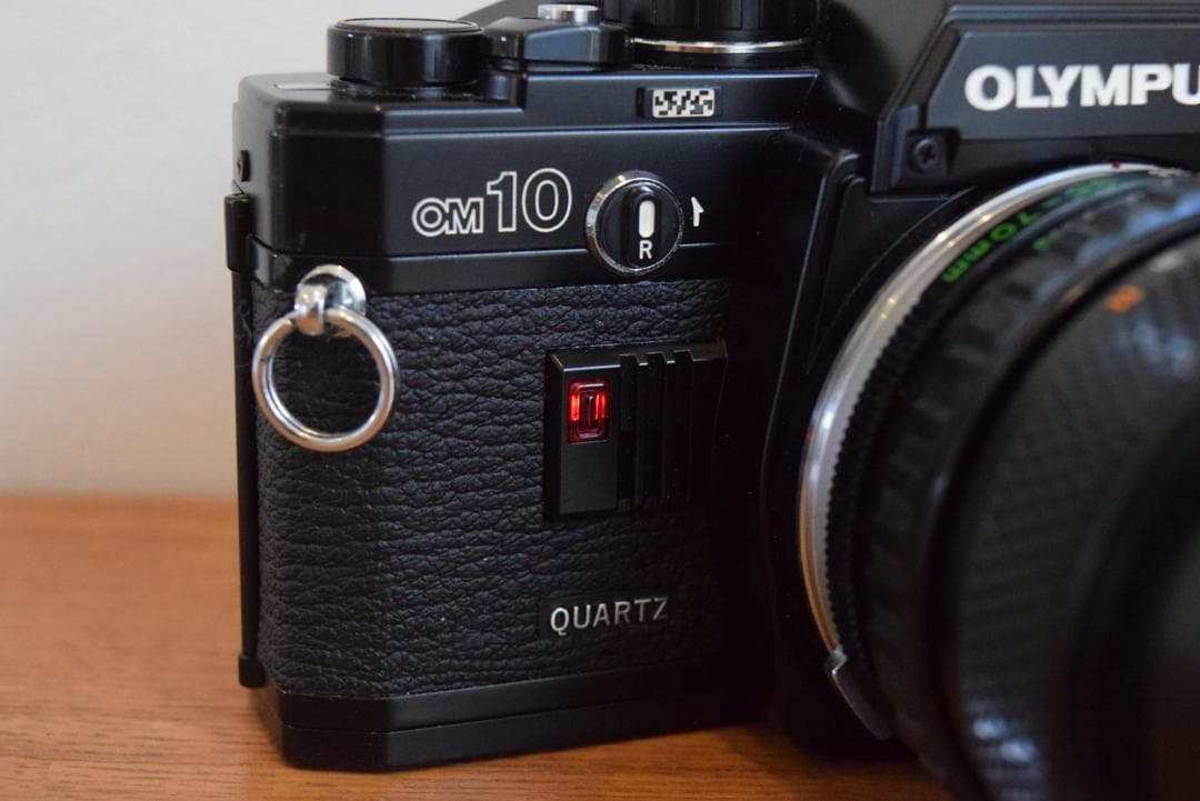 OLYMPUS OM10 QUARTZ ブラック オリンパス フィルムカメラ