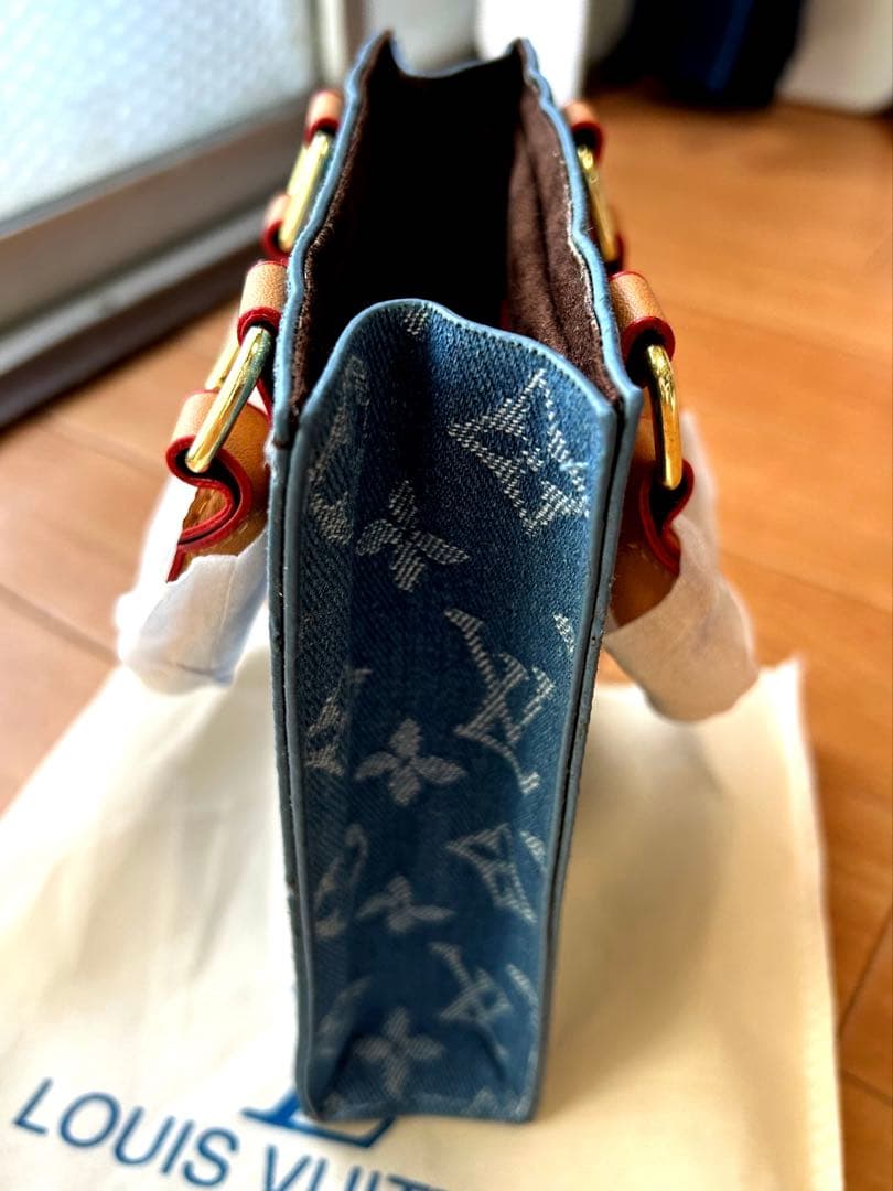 LOUIS VUITTON ルイヴィトンデニムショルダーバッグ　ノベルティ