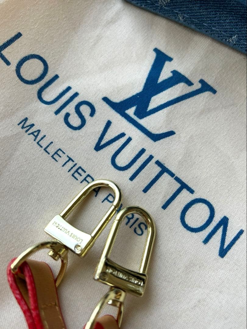 LOUIS VUITTON ルイヴィトンデニムショルダーバッグ　ノベルティ