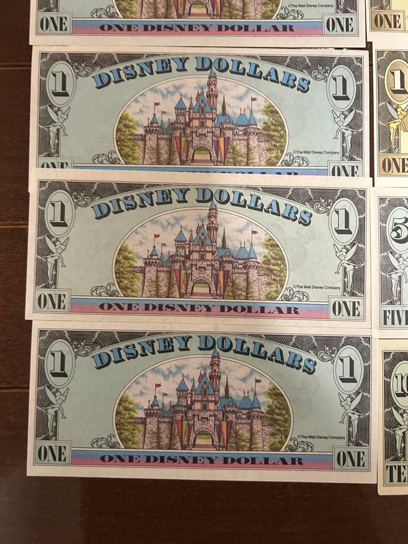 ディズニーダラー ミッキー ダンボ グーフィー ミニー disneydollar