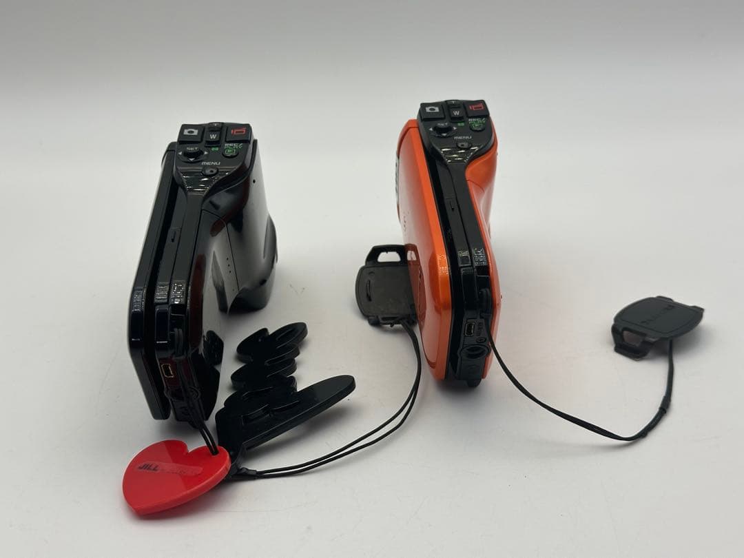 SANYO Xacti デジタルカメラ オレンジと黒(２個)機能を確認するです