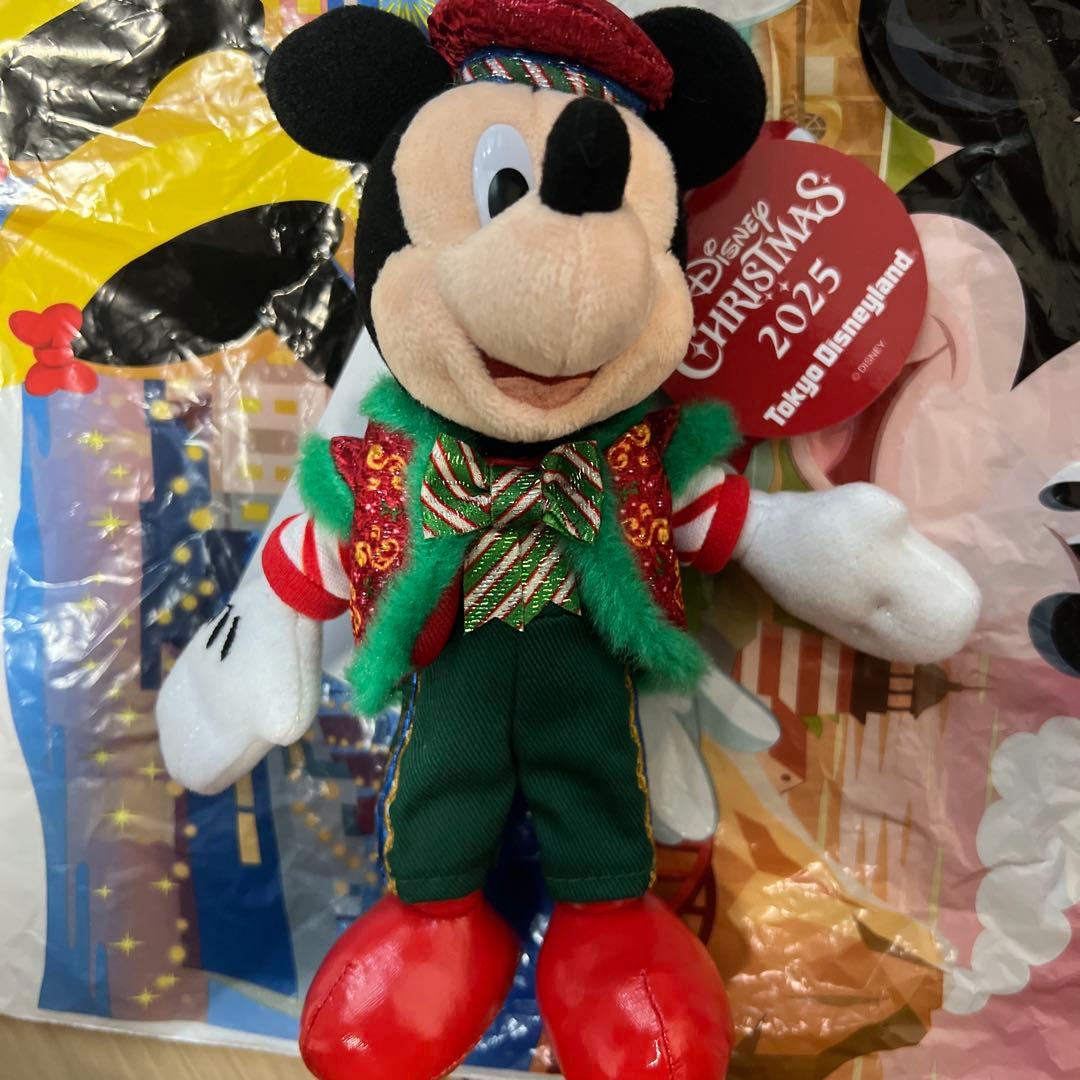 ミッキー・ミニー クリスマスぬいぐるみバッジ 2025