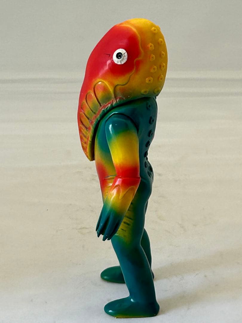 ご予約品　ミクラス　メトロン星人　2体セットブルマァク復刻　バンダイ