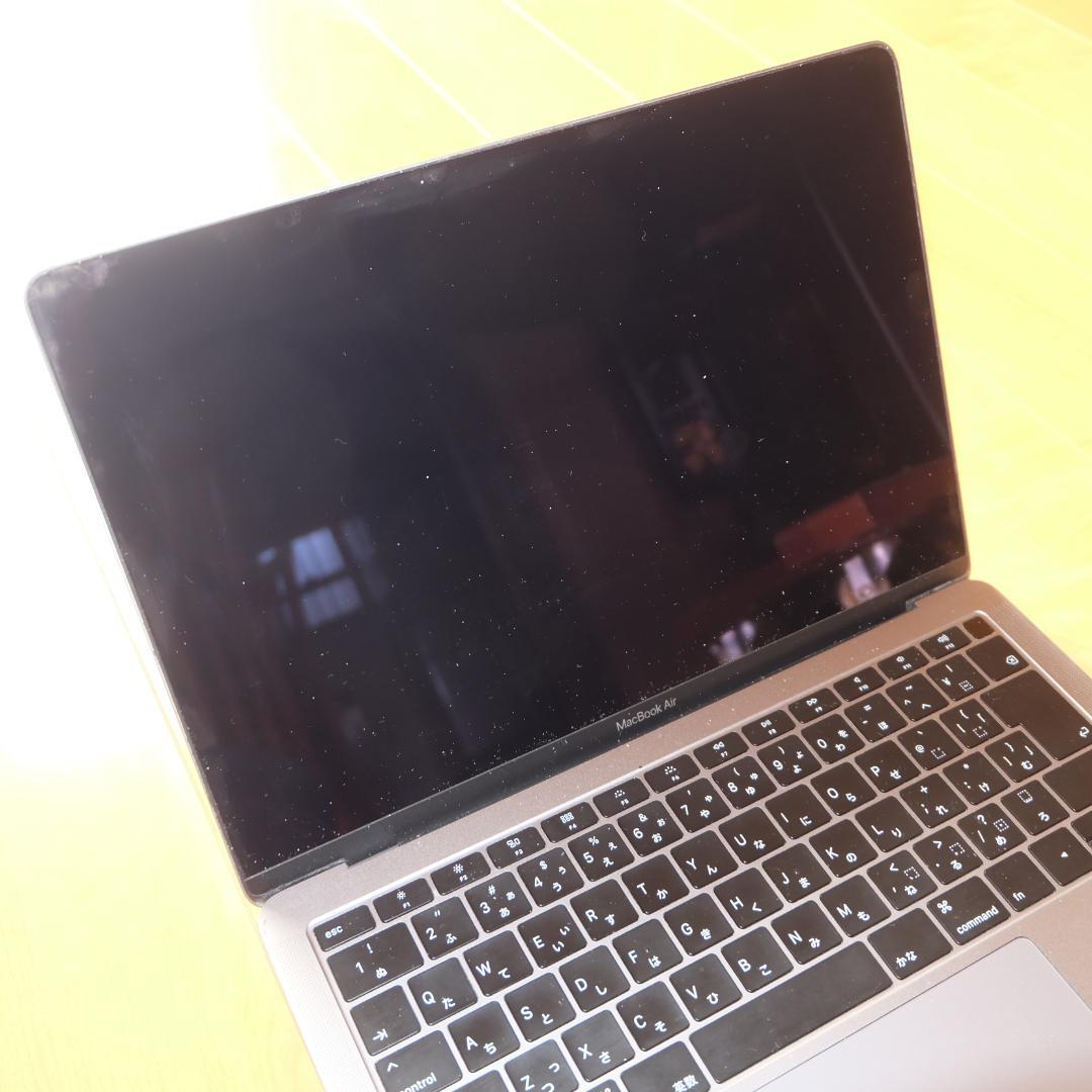 ジャンク Apple MacBook Air A1932 2018年 液晶OK