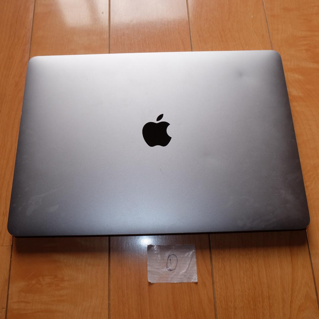 ジャンク Apple MacBook Air A1932 2018年 液晶OK