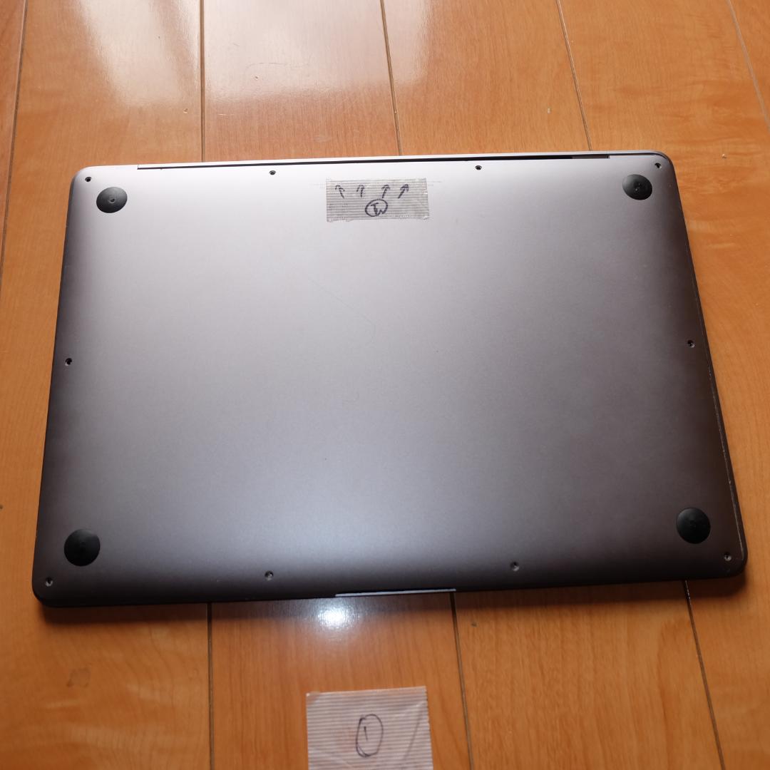 ジャンク Apple MacBook Air A1932 2018年 液晶OK