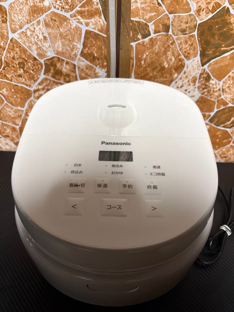 【高年式】パナソニック ジャー炊飯器 5.5合炊き SR-A110D 2025年