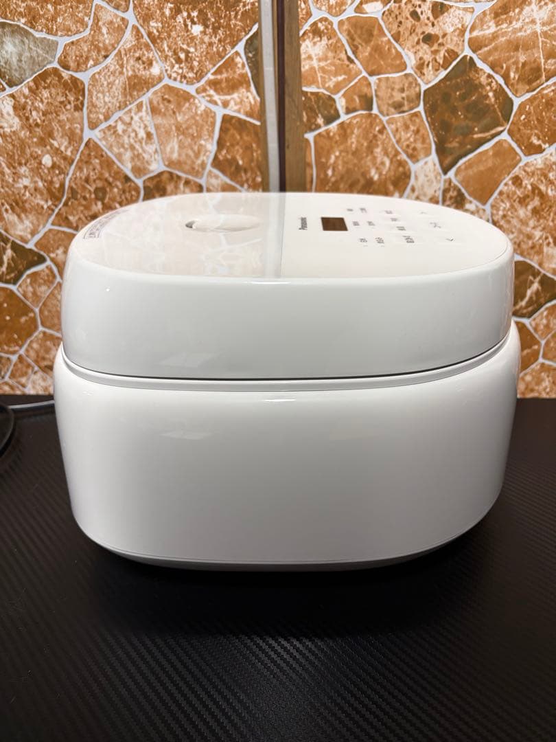 【高年式】パナソニック ジャー炊飯器 5.5合炊き SR-A110D 2025年