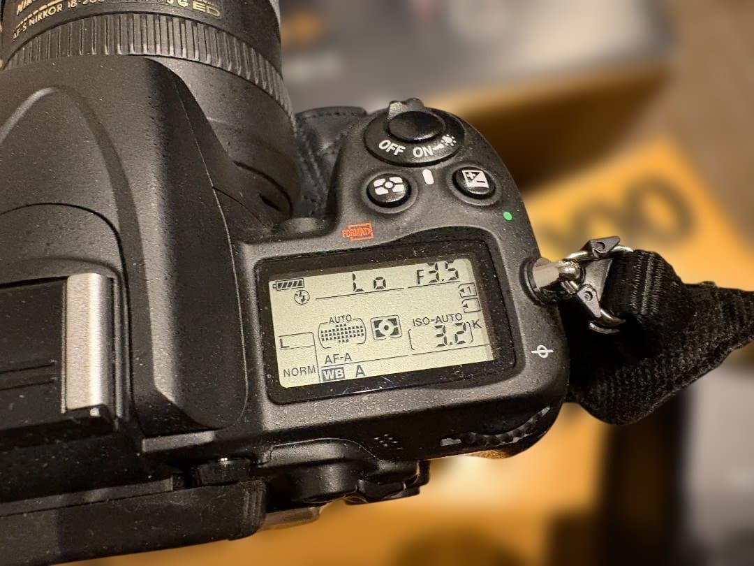 Nikonニコン D7000 デジタル一眼レフカメラ VRレンズ 中古ジャンク