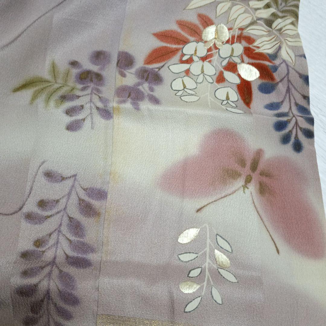 着物のリサイクル　絹暖簾　豪華で大胆な模様　染め　刺繍　金糸　銀糸　蝶　藤　流水