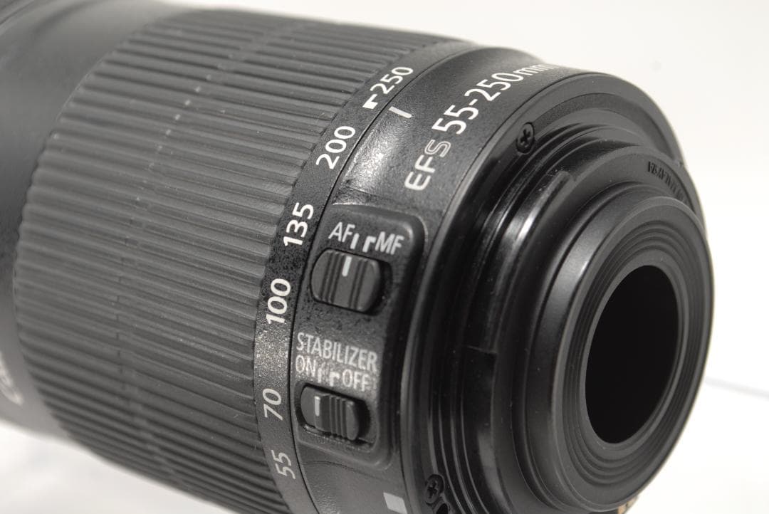 ☘️良品✨美品☘️Canon EFS 55-250mm IS STM 望遠レンズ