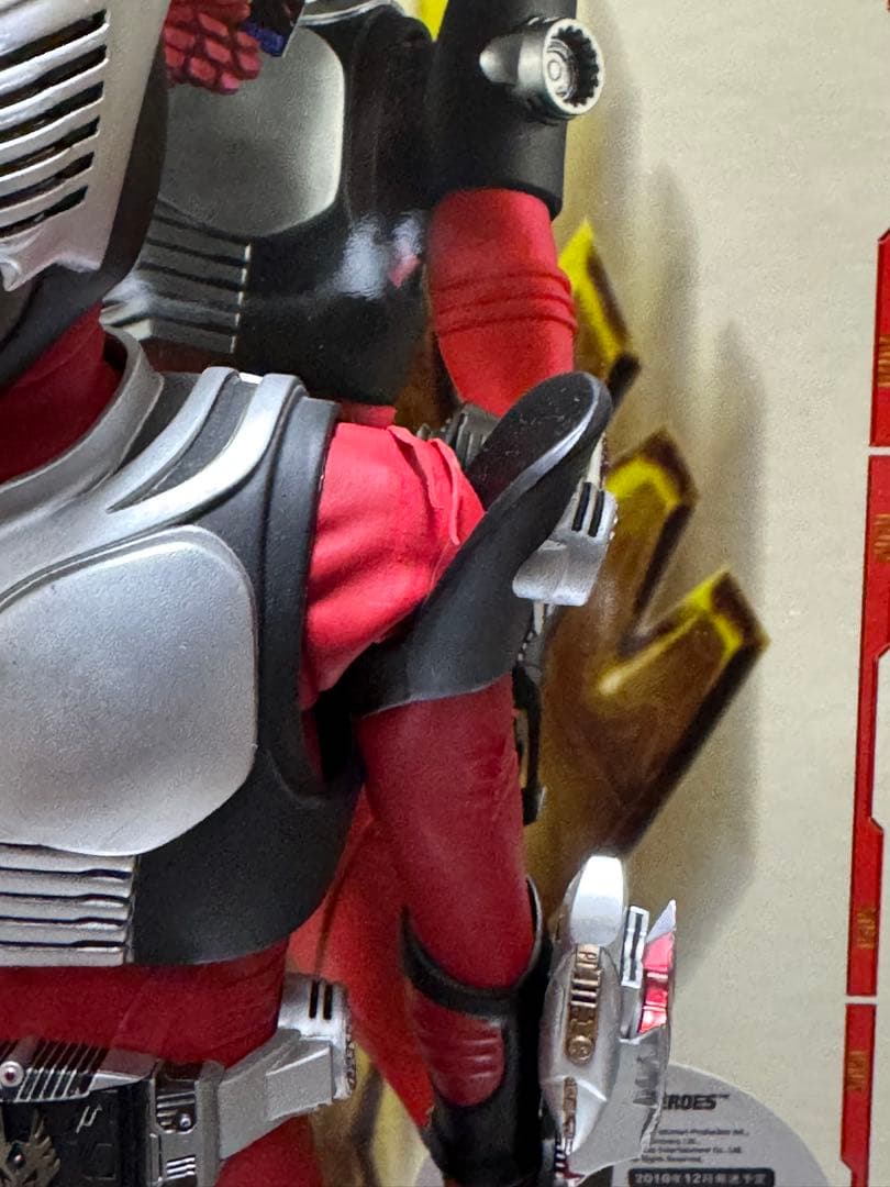 RAH 仮面ライダー ドラゴンナイト (龍騎)