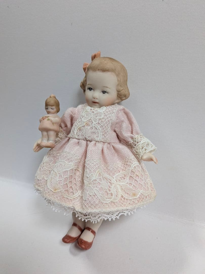 ちびくま工房　勿忘草ちゃん　13センチドール ピンクリボン