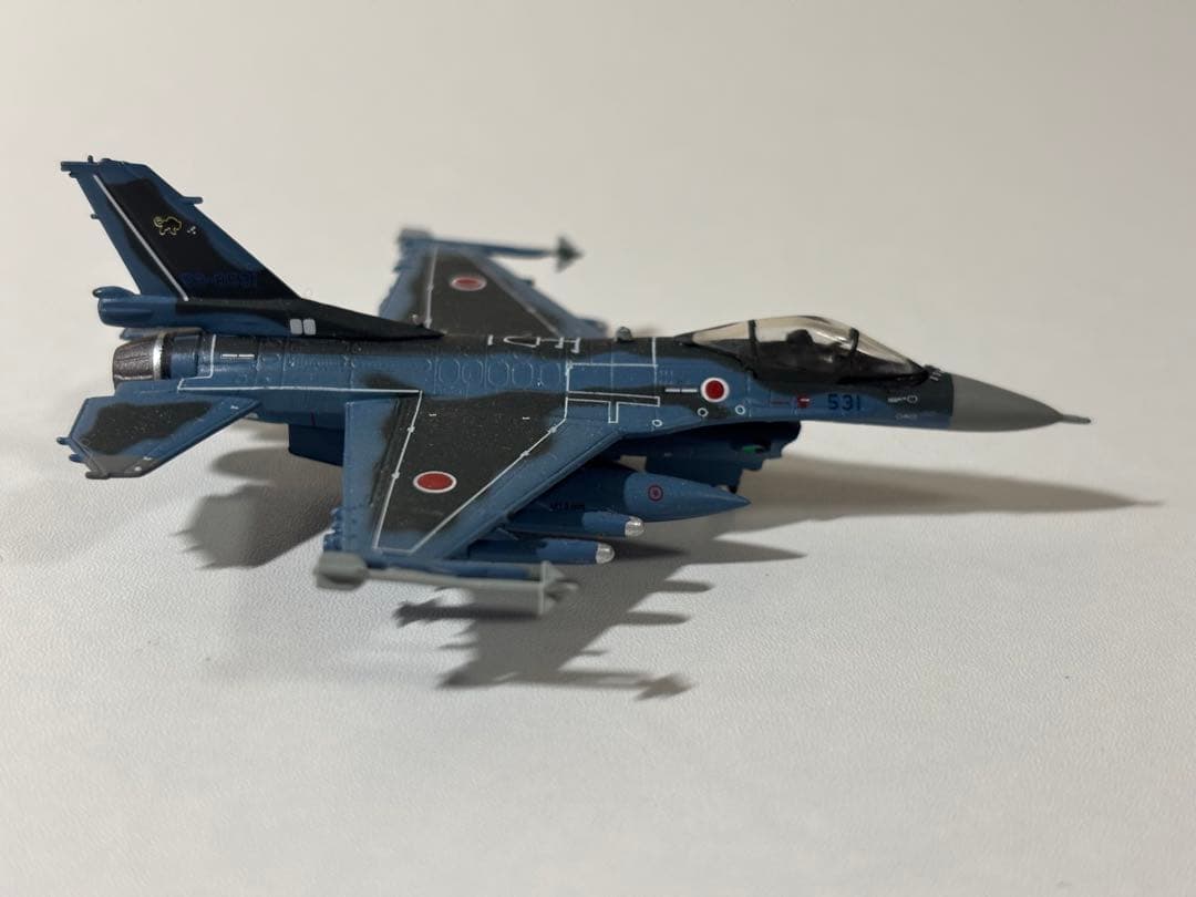 GULLIVER200 1/200 F-2 戦闘機モデル 8SQ JASDF