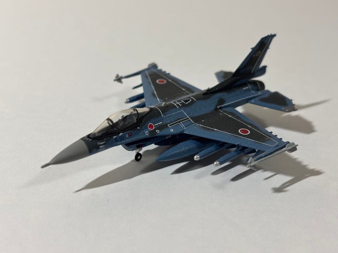 GULLIVER200 1/200 F-2 戦闘機モデル 8SQ JASDF