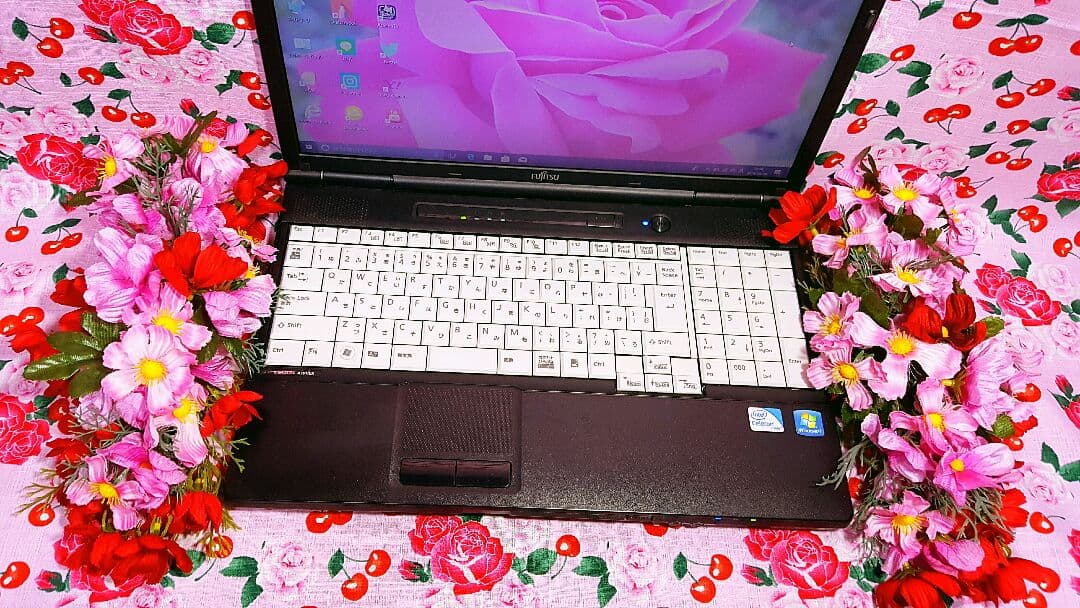 最新Win10/オフィス/テンキー/高速4Gメモリ/ソフト多数/DVD焼き/特典