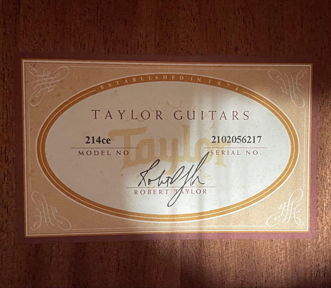 Taylor 214ce アコースティックギター専用ソフトケース付き