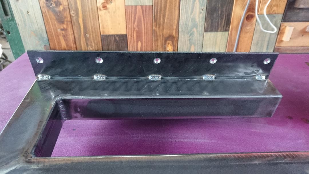 無塗装でアイアンな極太鉄脚♪ 己型 2脚ver. リビング・ローテーブル