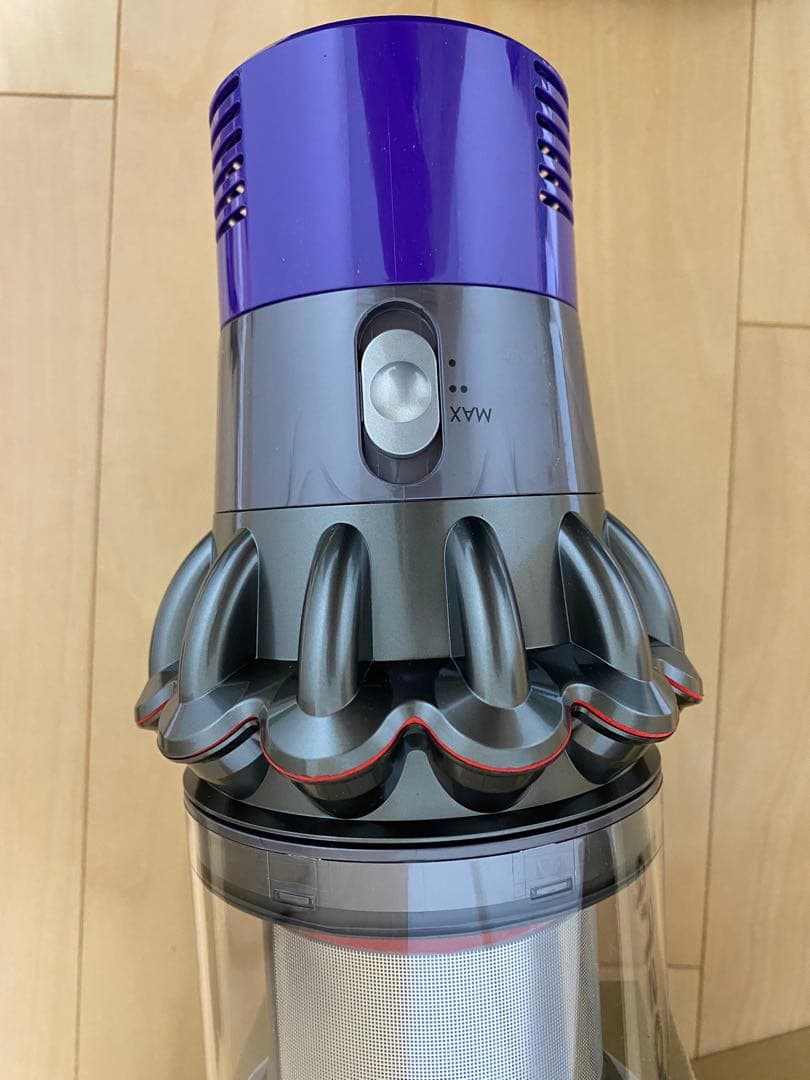 ダイソン　dyson cyclonev10 Fluffy 新品未使用