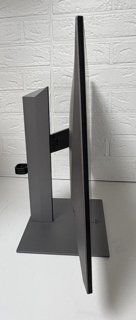 HP/Z24f G3 FHD Display / プロフェッショナル液晶モニター