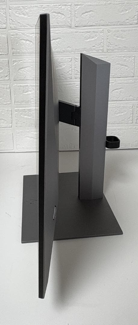 HP/Z24f G3 FHD Display / プロフェッショナル液晶モニター