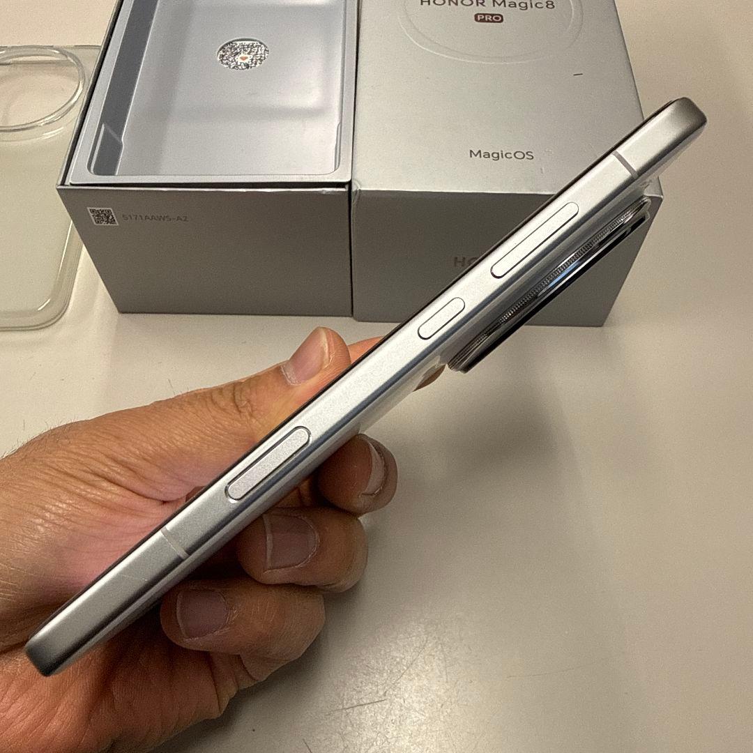 HONOR Magic 8 Pro 16/512GB SIMフリー中国内版