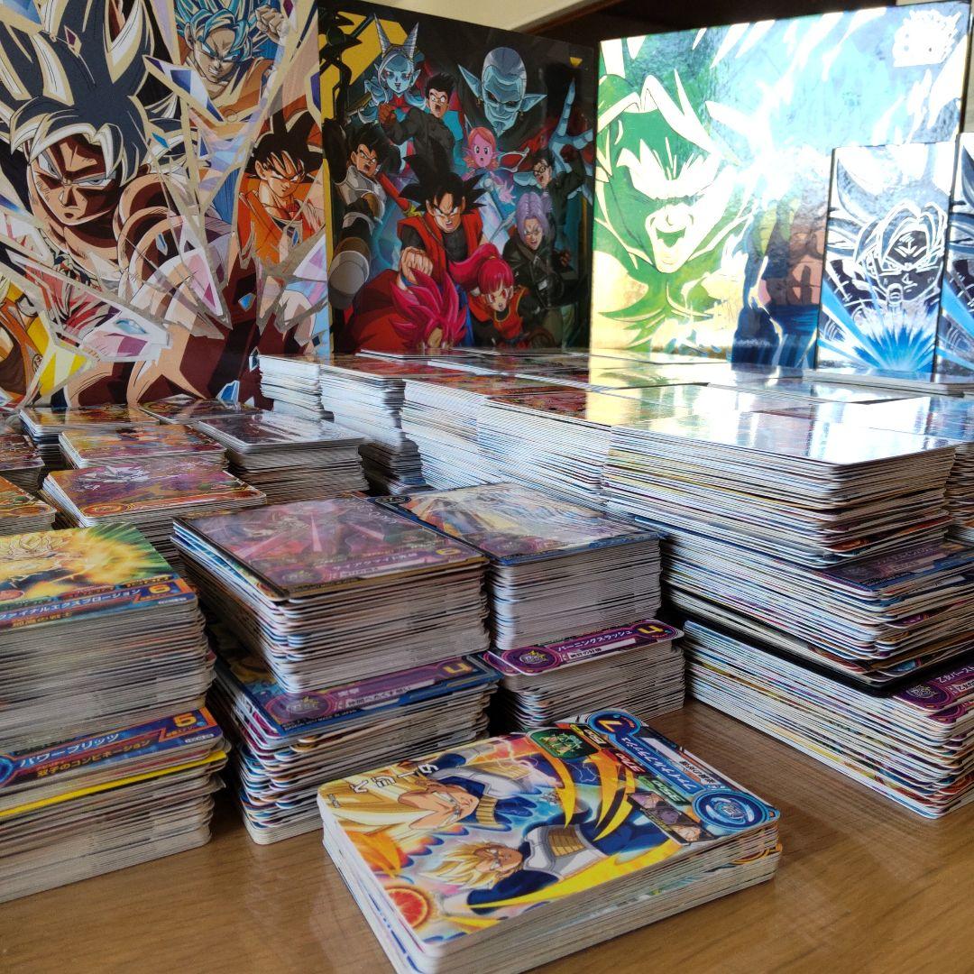 ドラゴンボールヒーローズカードまとめ売り、４０００枚以上バインダーとセット