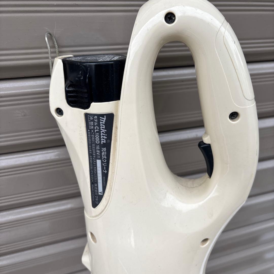 マキタ makita 掃除機 CL100D 充電式クリーナー