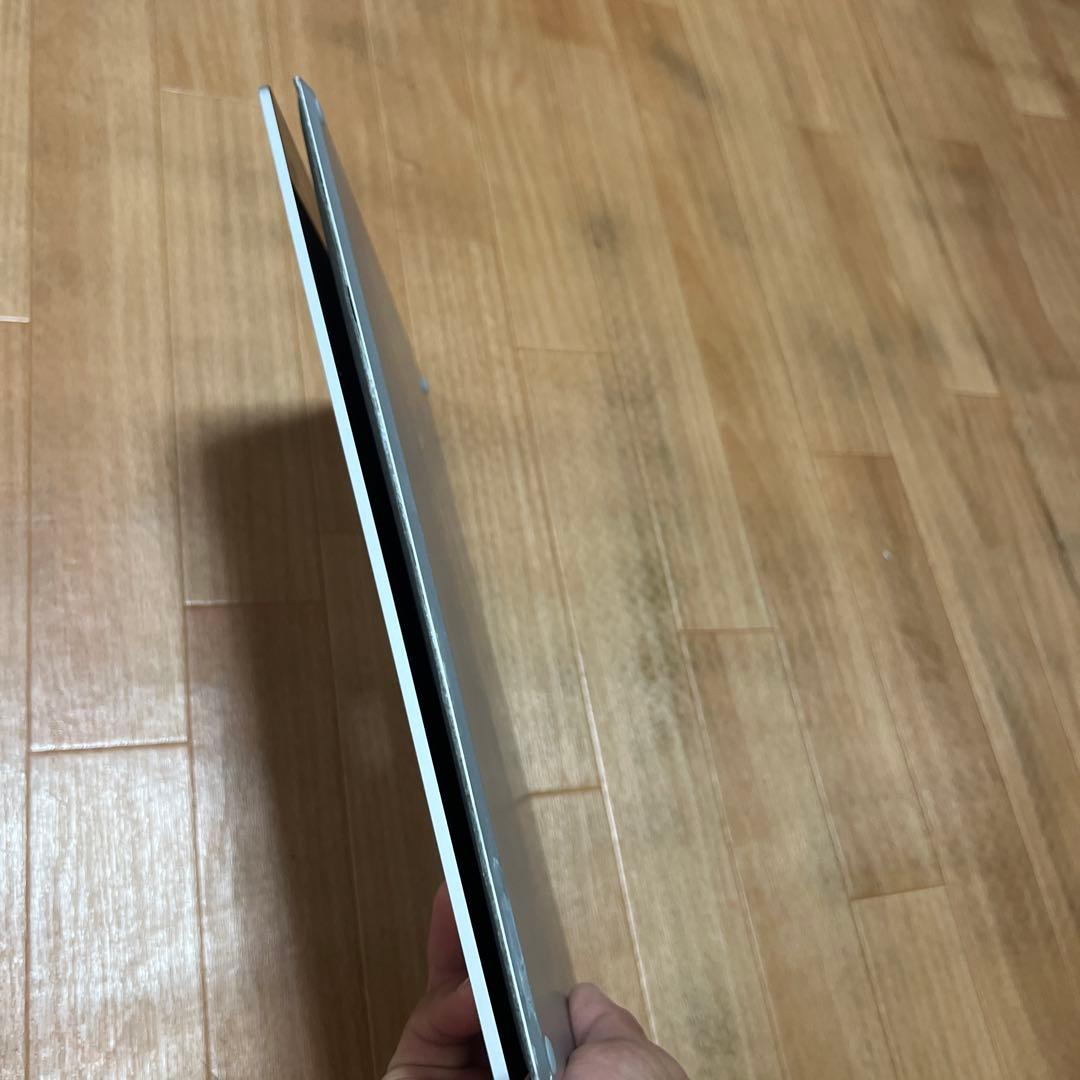 中古 Surface Laptop 1769 / 13.5インチ/メモリ8GB