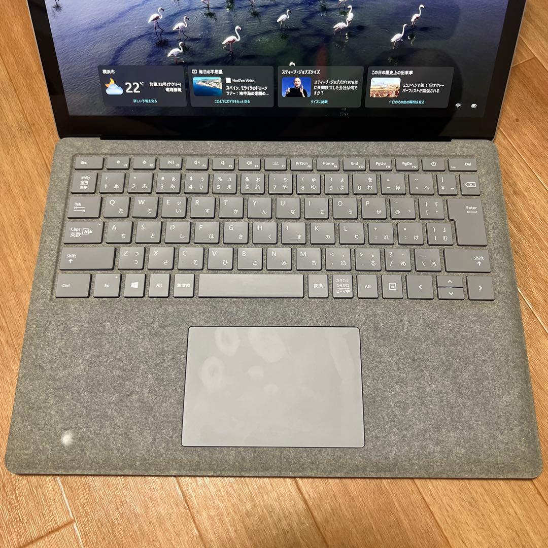 中古 Surface Laptop 1769 / 13.5インチ/メモリ8GB