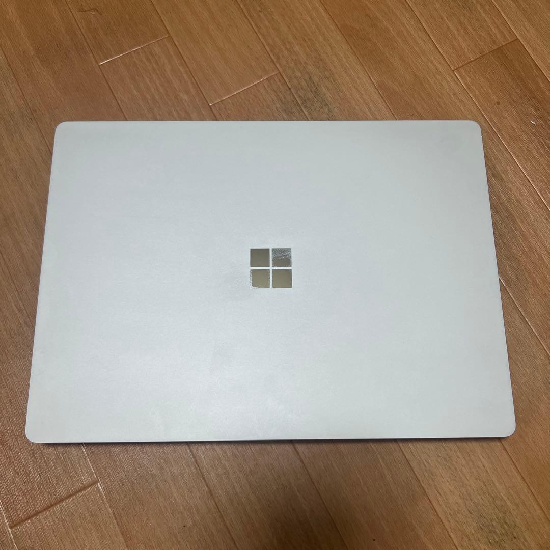 中古 Surface Laptop 1769 / 13.5インチ/メモリ8GB