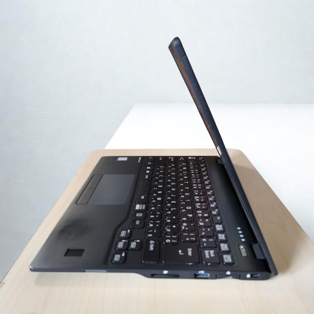 【超軽量・極薄】♥富士通 U939/CX 8世代i5 8G 256G Win11