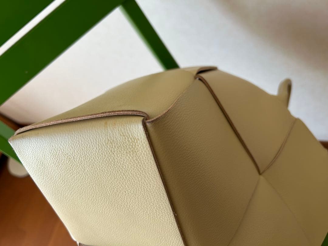 本革　ボッテガヴェネタ　トートバッグ　並行輸入品