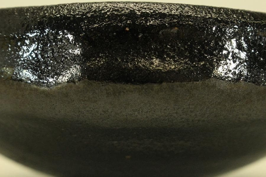 茶道具 大野九行 造 黒楽平茶碗 共箱 美品(ZE939)