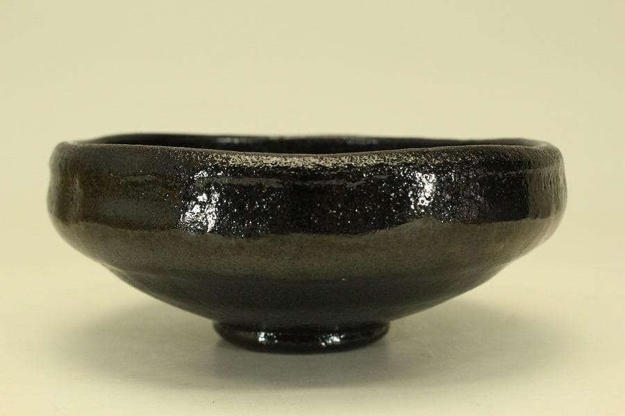 茶道具 大野九行 造 黒楽平茶碗 共箱 美品(ZE939)