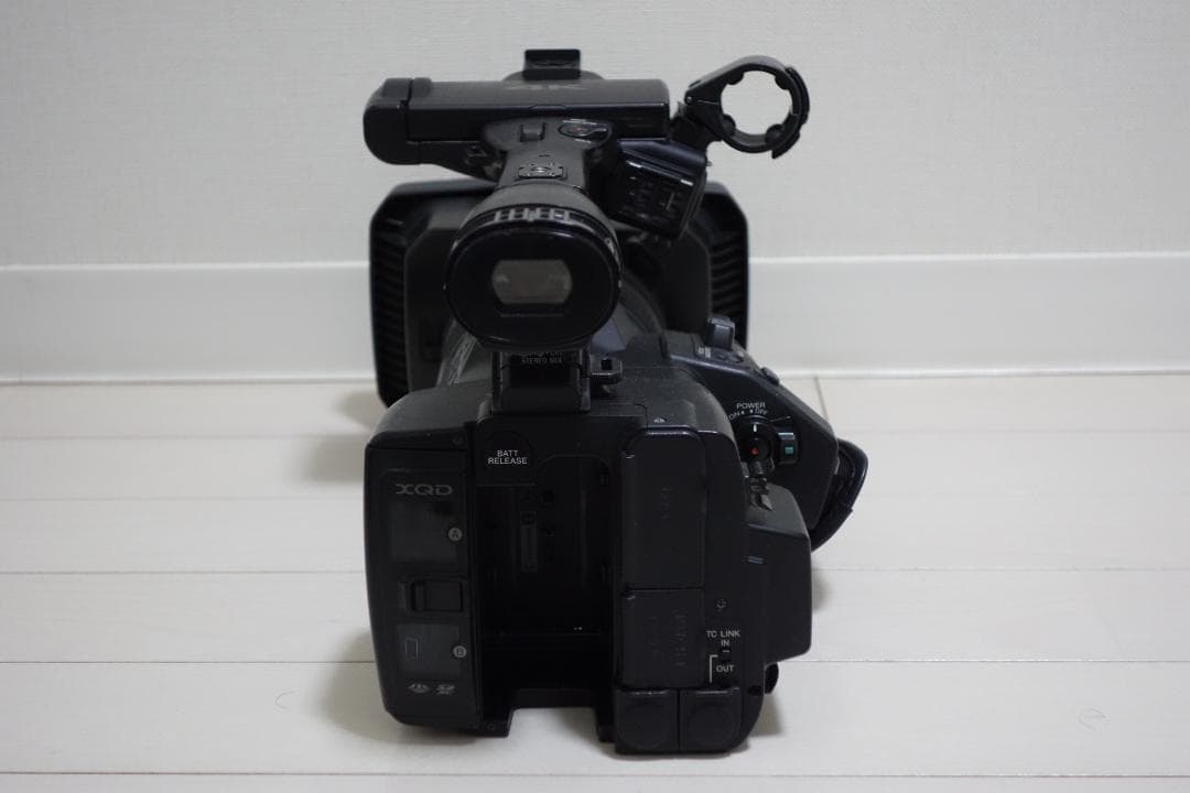 最終値下げ 4K DCI/UHDビデオカメラ PXW-Z100 SONY