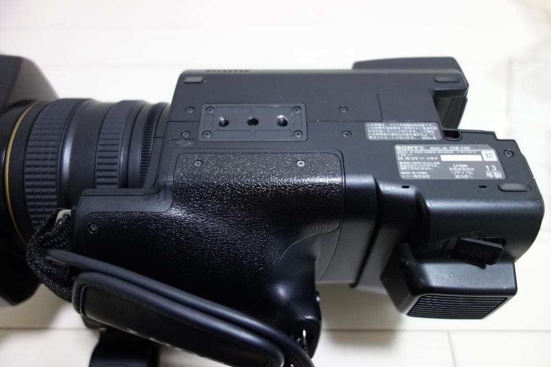最終値下げ 4K DCI/UHDビデオカメラ PXW-Z100 SONY