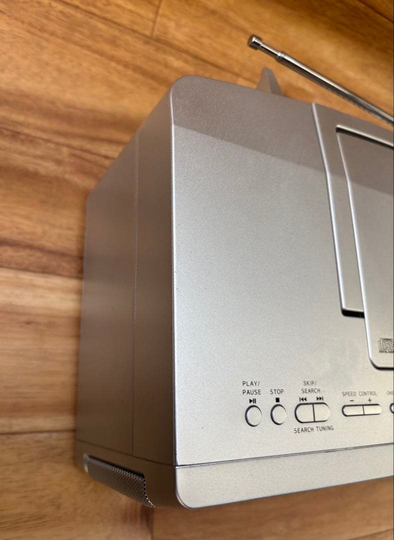 Bluetooth SD USB 東芝 TY-AK2CDラジオカセットレコーダー